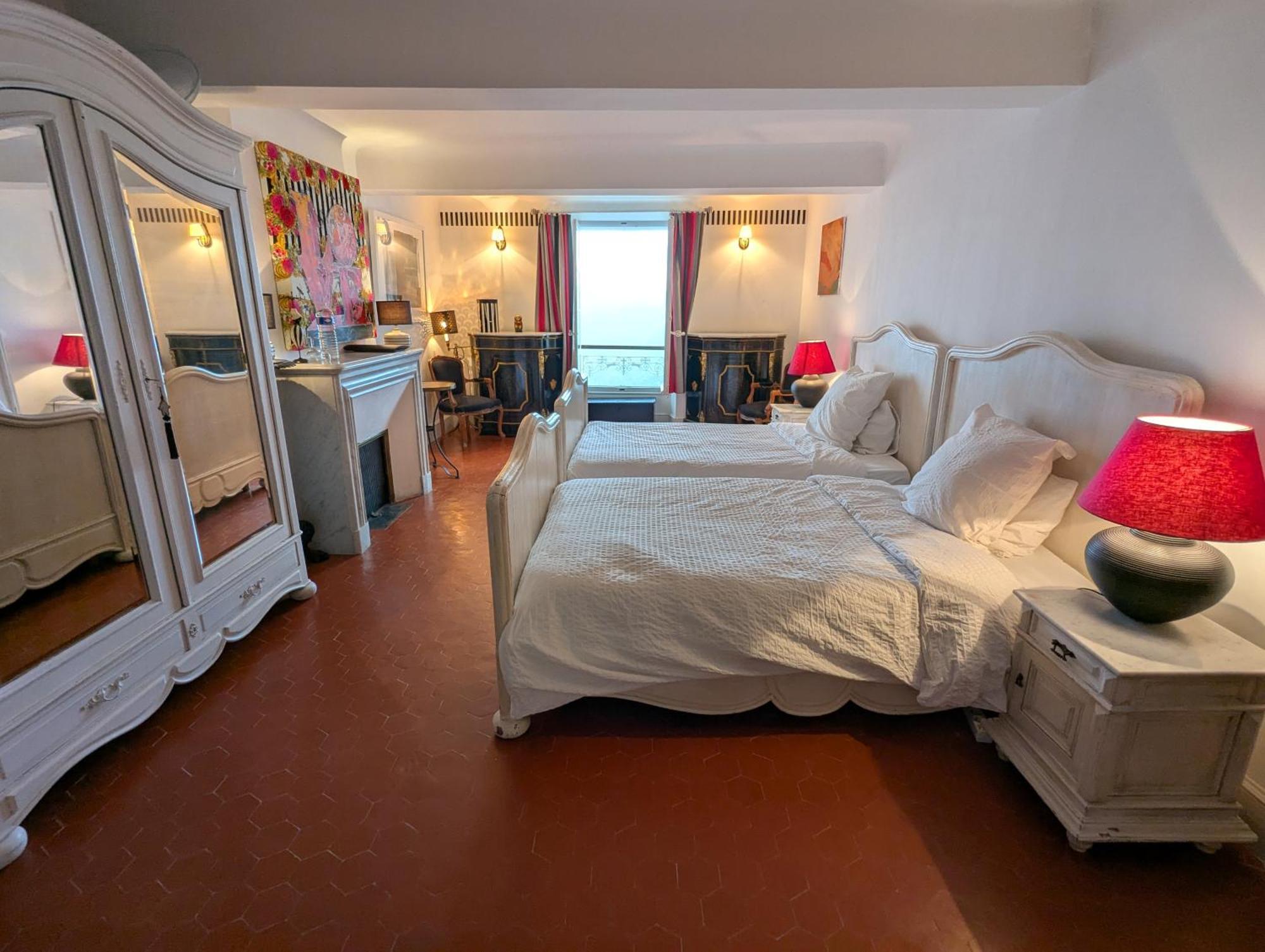 Les Chapeliers Bed & Breakfast Claviers ภายนอก รูปภาพ