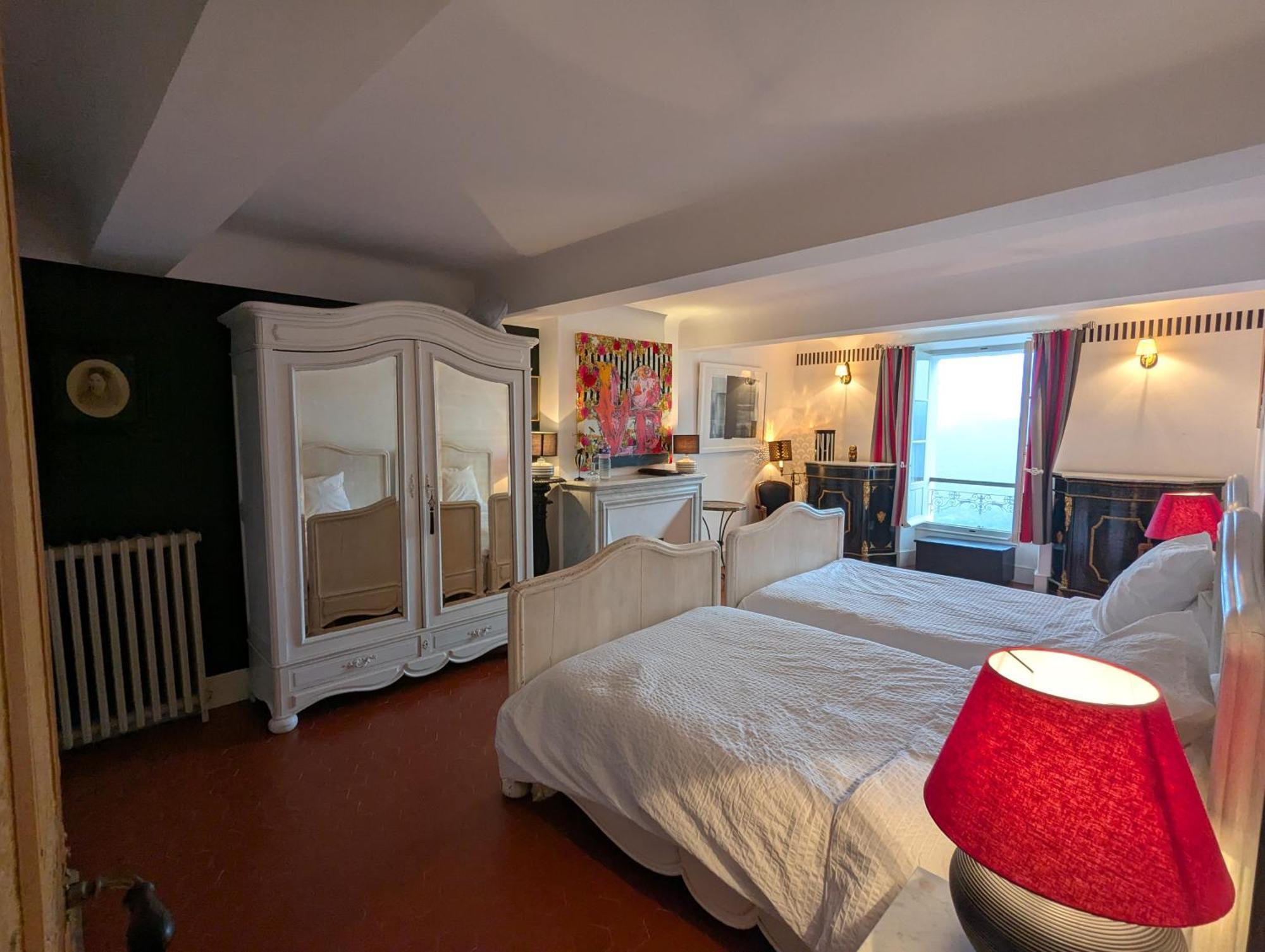 Les Chapeliers Bed & Breakfast Claviers ภายนอก รูปภาพ