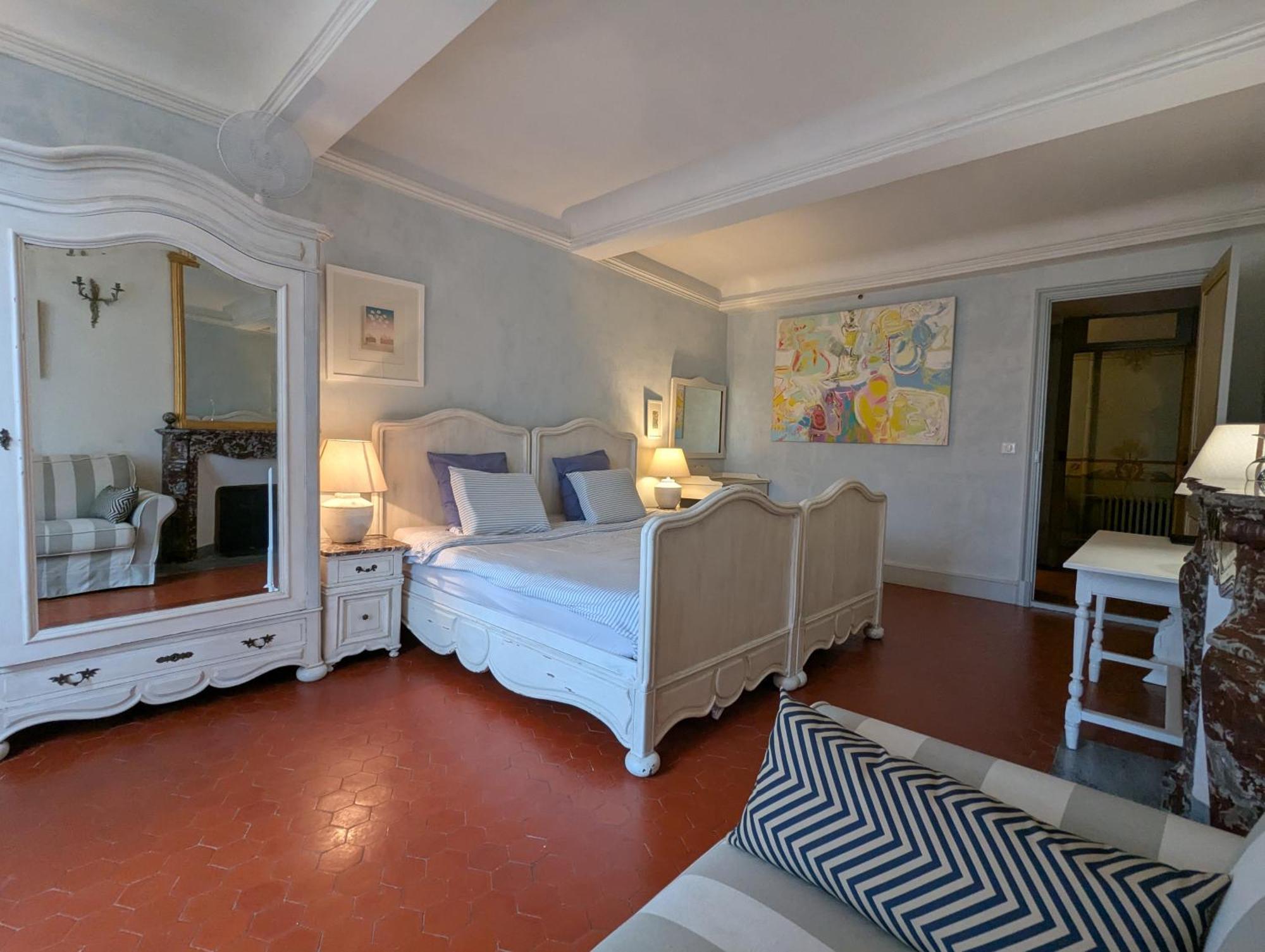 Les Chapeliers Bed & Breakfast Claviers ภายนอก รูปภาพ