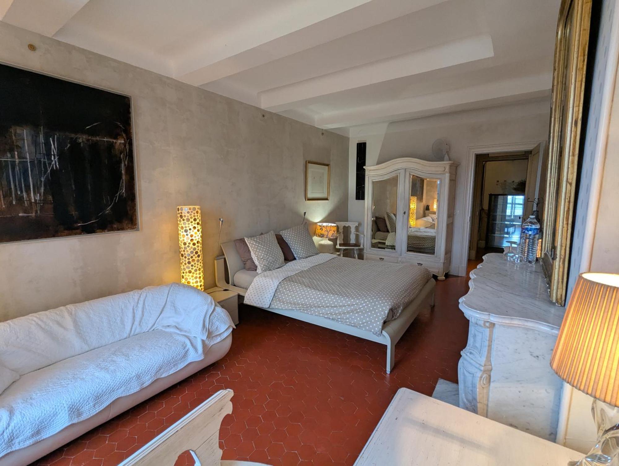 Les Chapeliers Bed & Breakfast Claviers ภายนอก รูปภาพ