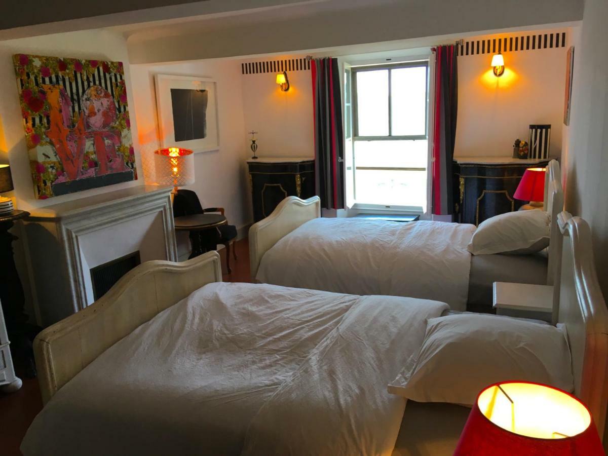 Les Chapeliers Bed & Breakfast Claviers ภายนอก รูปภาพ