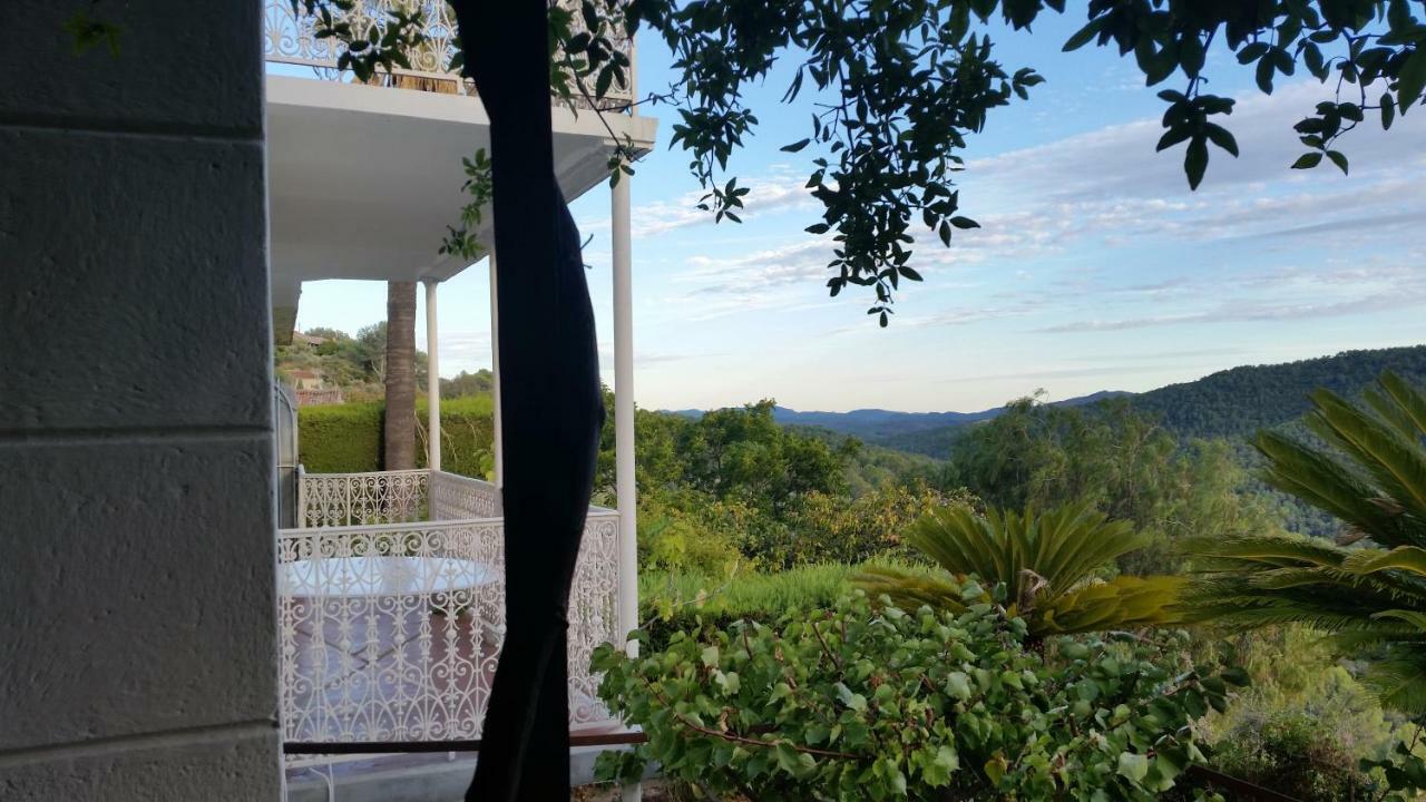 Les Chapeliers Bed & Breakfast Claviers ภายนอก รูปภาพ