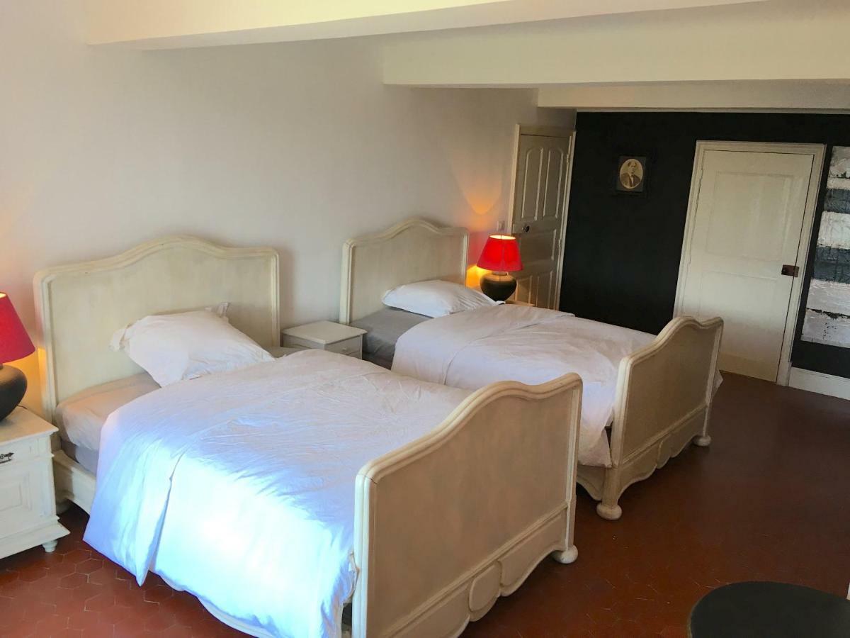 Les Chapeliers Bed & Breakfast Claviers ภายนอก รูปภาพ