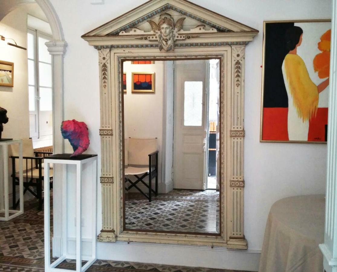 Les Chapeliers Bed & Breakfast Claviers ภายนอก รูปภาพ